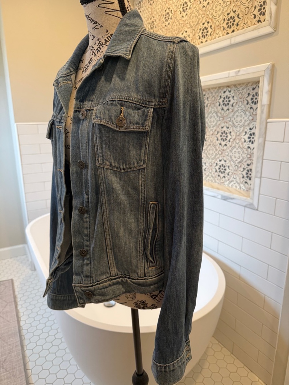 PAIGE Women's Blue Washed Denim Jacket - Picture 4 of 9